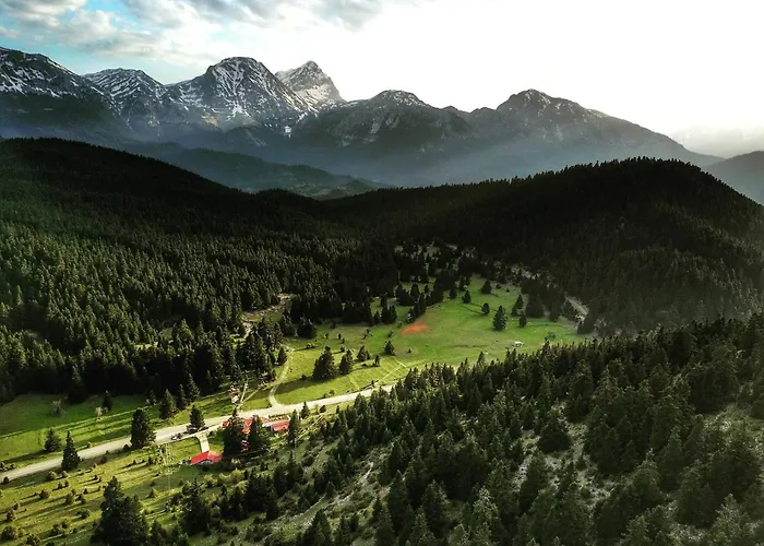 Katafygio-oiti Lodge *